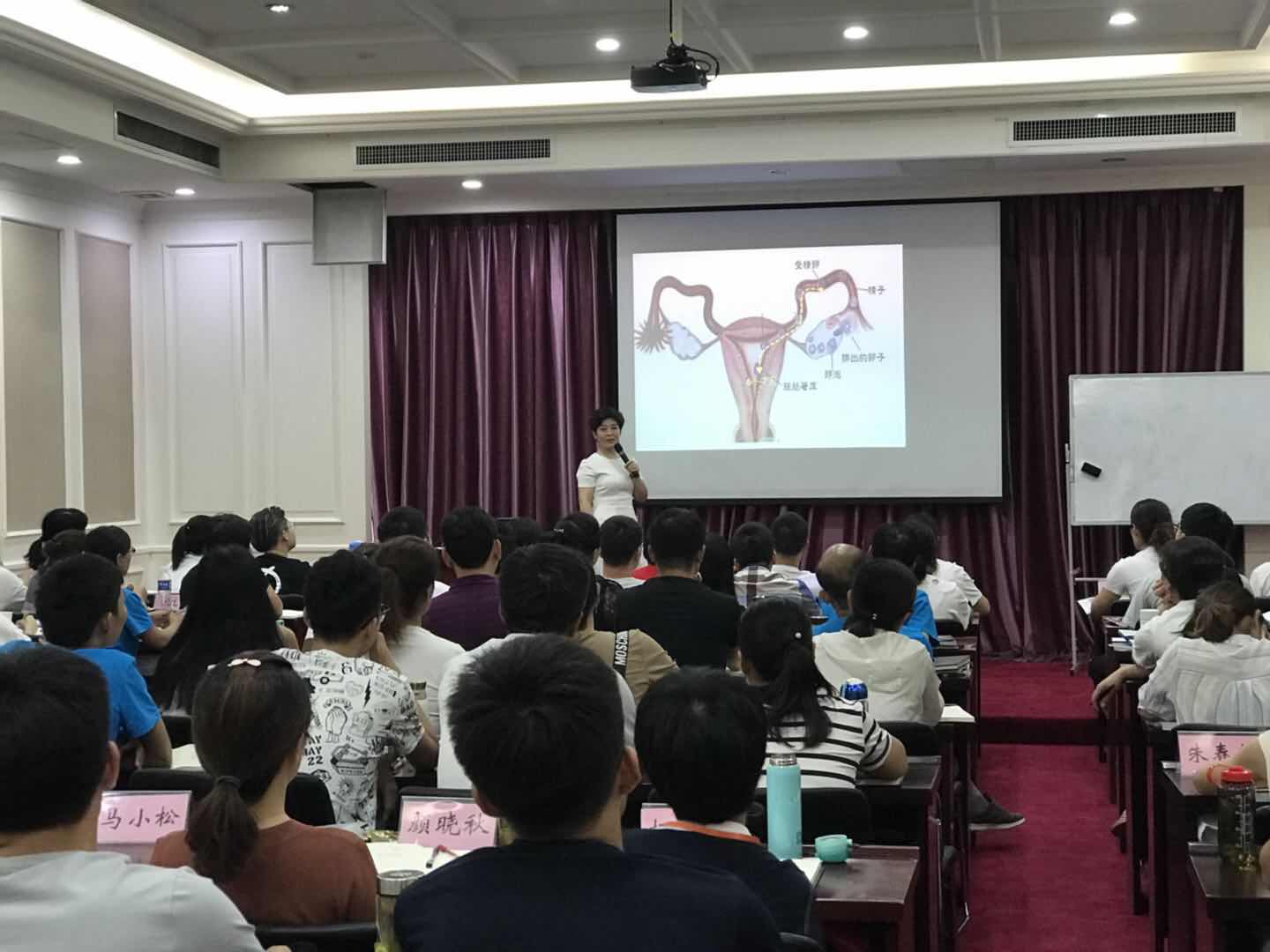 醫(yī)學(xué)教育網(wǎng)2018年北京臨床執(zhí)業(yè)/助理醫(yī)師面授旗艦班開(kāi)班啦！
