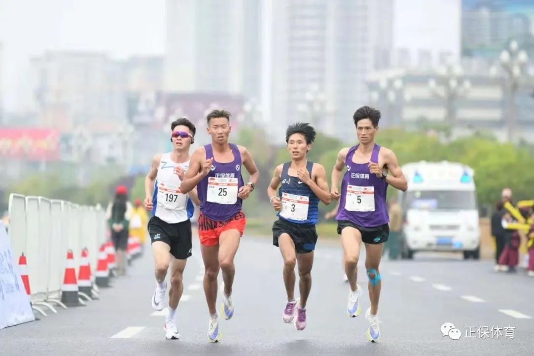 楊博文（圖25號）、沙正友（圖5號）也各自將最好成績提高了超過1分鐘
